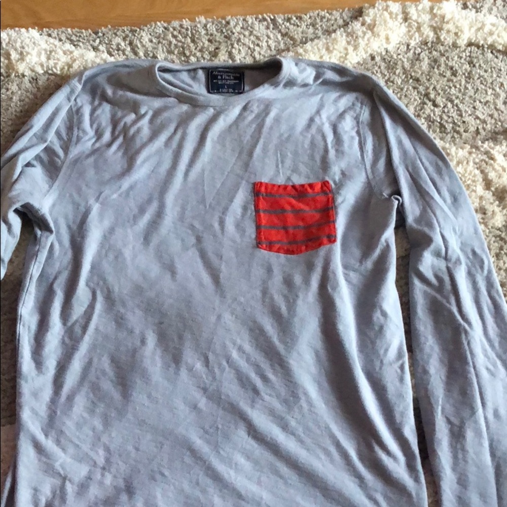 Men Abercrombie and Fitch long sleeve shirt